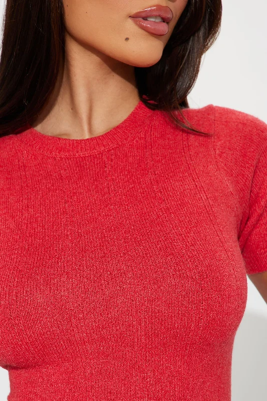 After Work Short Sleeve Sweater Top - Red