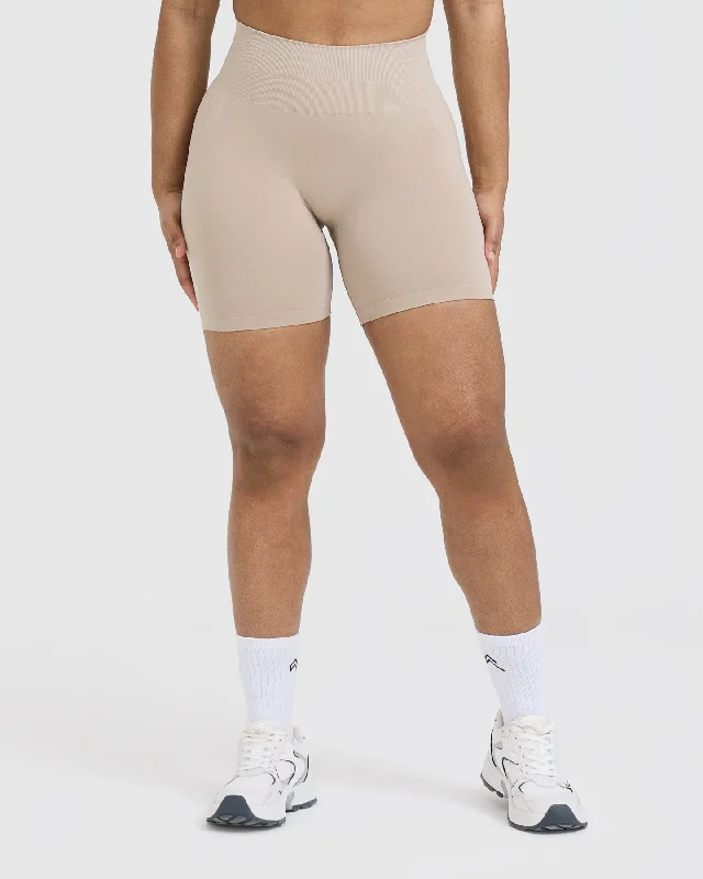 Effortless Seamless Shorts | Mushroom Brown