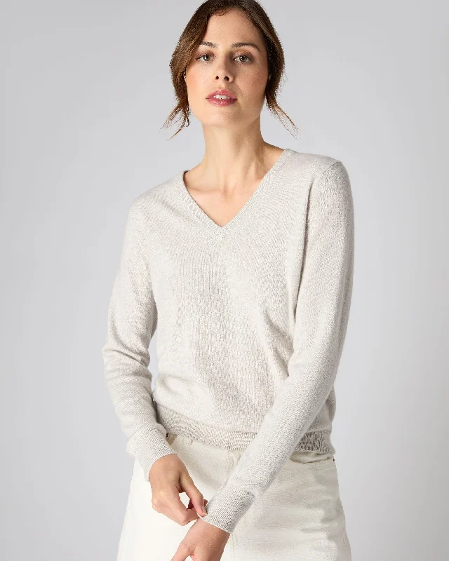 Women's Phoebe V Neck Cashmere Sweater Pebble Grey