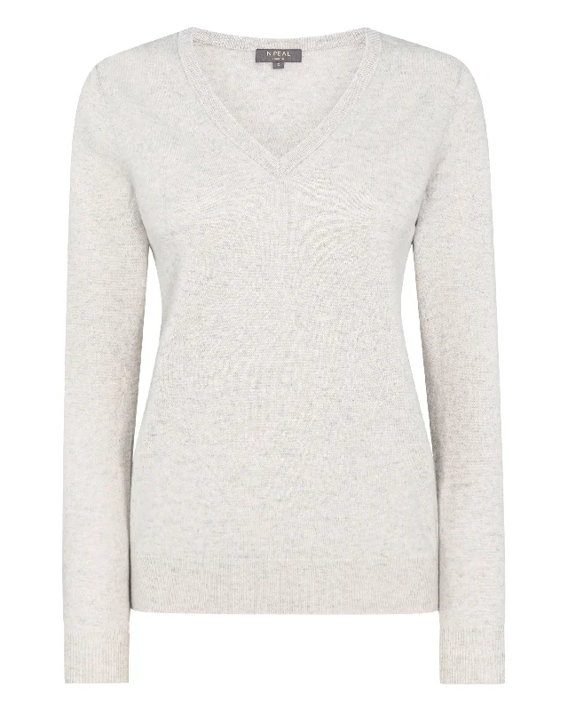 Women's Phoebe V Neck Cashmere Sweater Pebble Grey