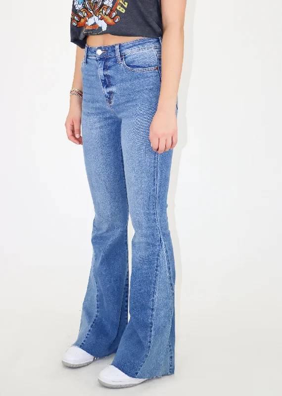 Come Through Jeans ★ Medium Wash