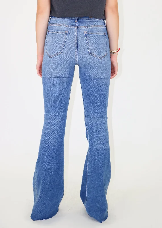 Come Through Jeans ★ Medium Wash