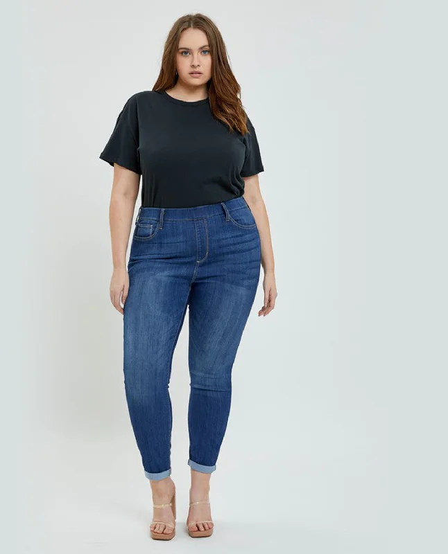 Cello PLUS Mid Rise Pull On Crop Skinny Jeans