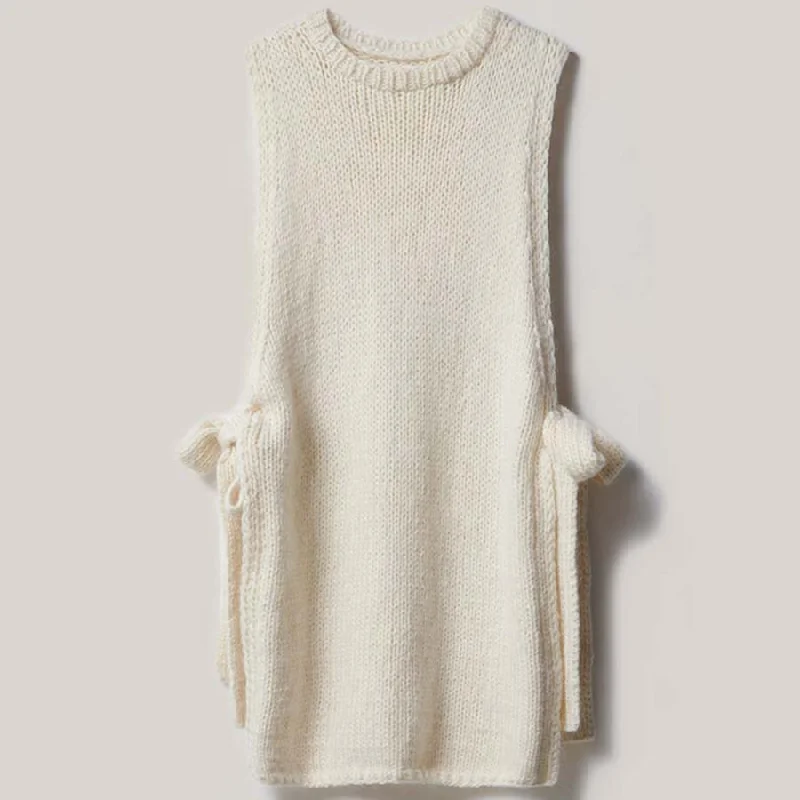 HAND KNITTED VEST ""ASHLEY"" IN WHITE