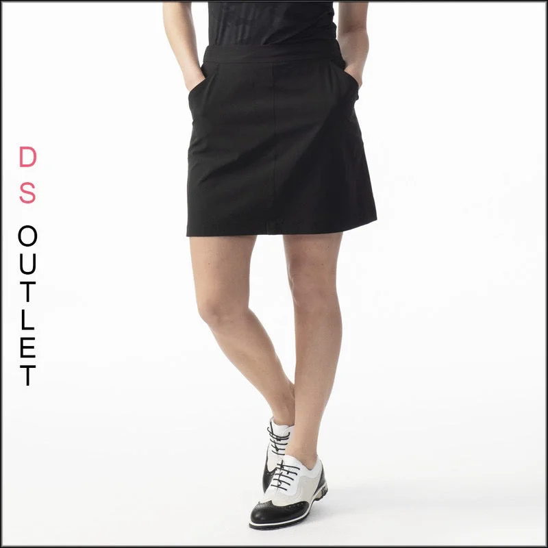 New Daily Sports Sense Golf Skort MSP$110